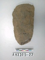 藏品(中型舌刃打製石斧)的圖片